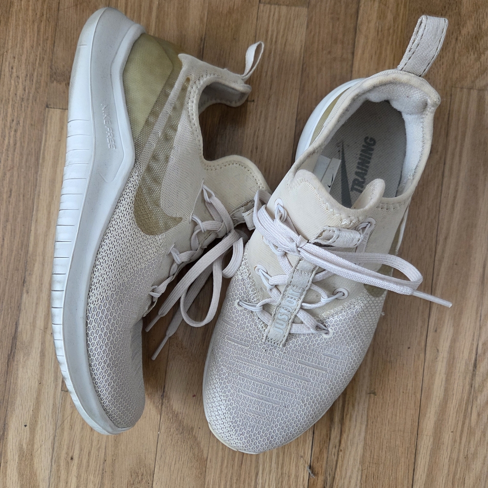 Nike Women's Beige Athletic Shoes